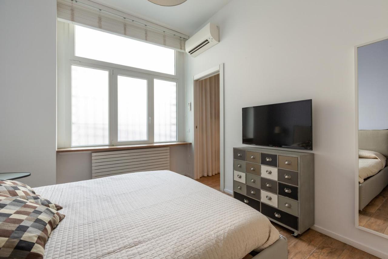 Tricolore Modern And Cozy Mailand